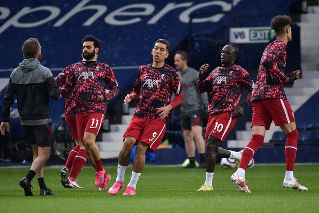 努力吸引了 努力吸引了