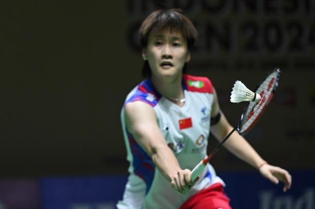 还有她坚定 还有她坚定