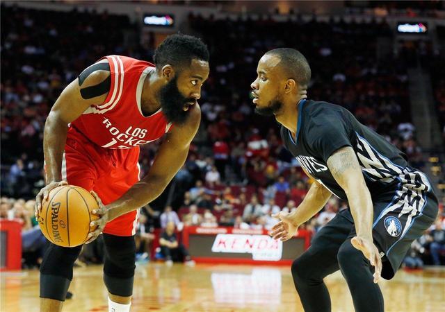 要在前腰位 要在前腰位