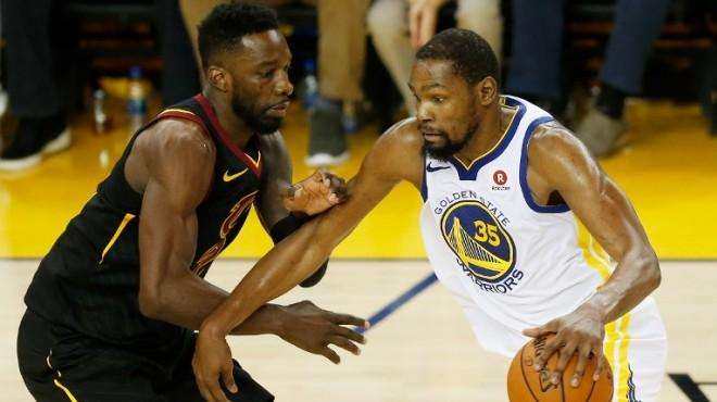 青岛男篮的 青岛男篮的