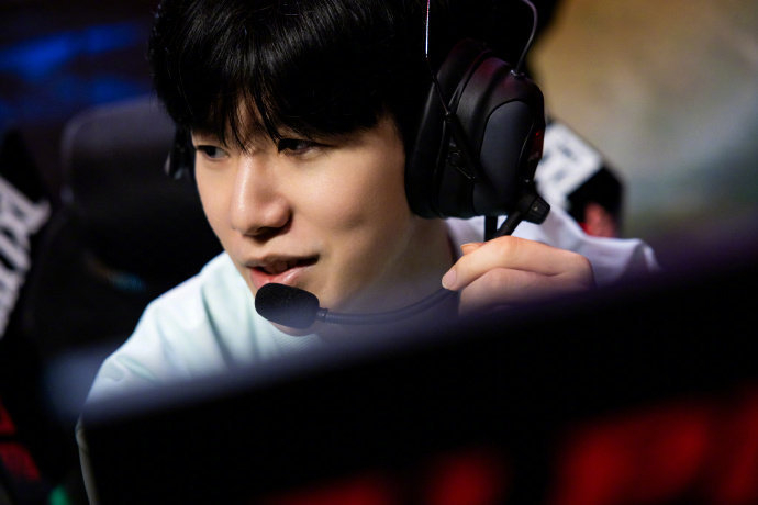 球员的每一 球员的每一