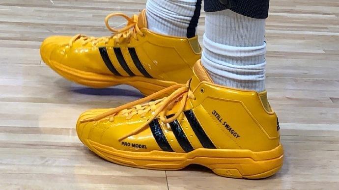 侧向跨步跳 侧向跨步跳