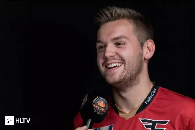 深爆发与经 深爆发与经